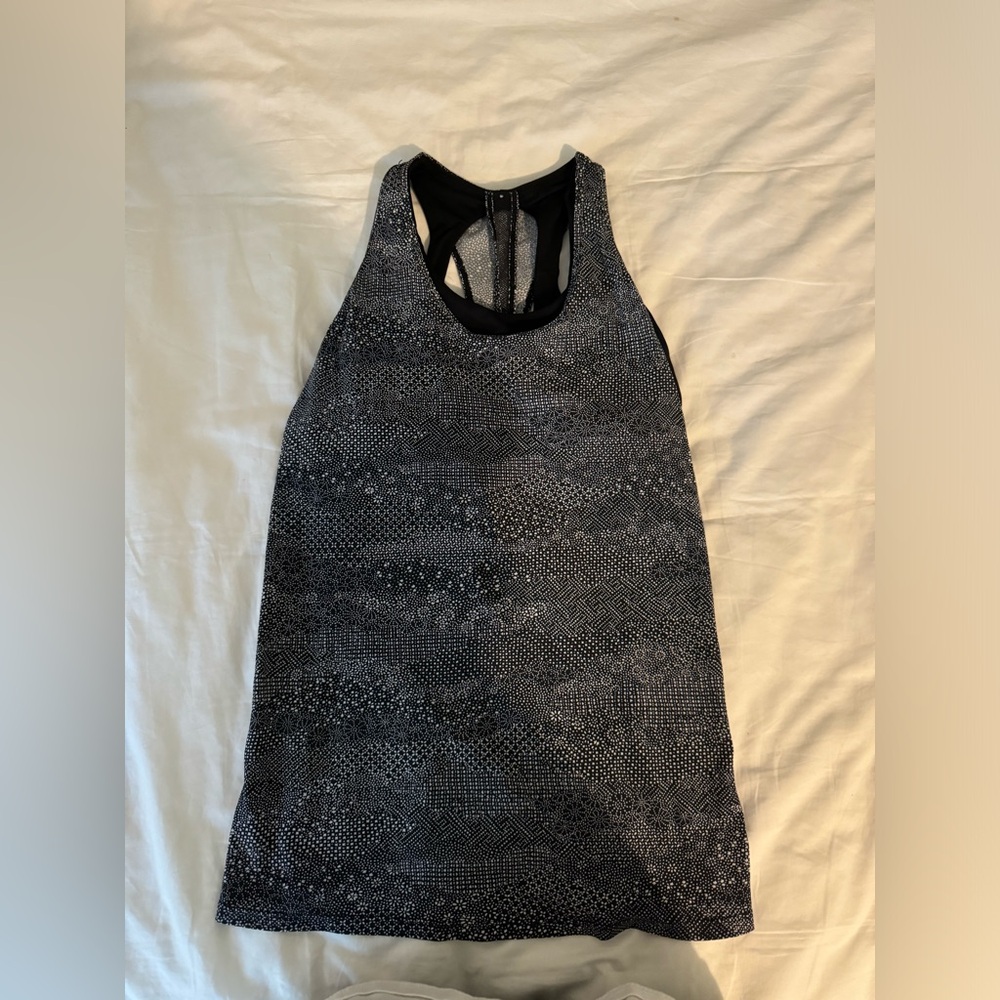 Lululemon Tank top - size 4